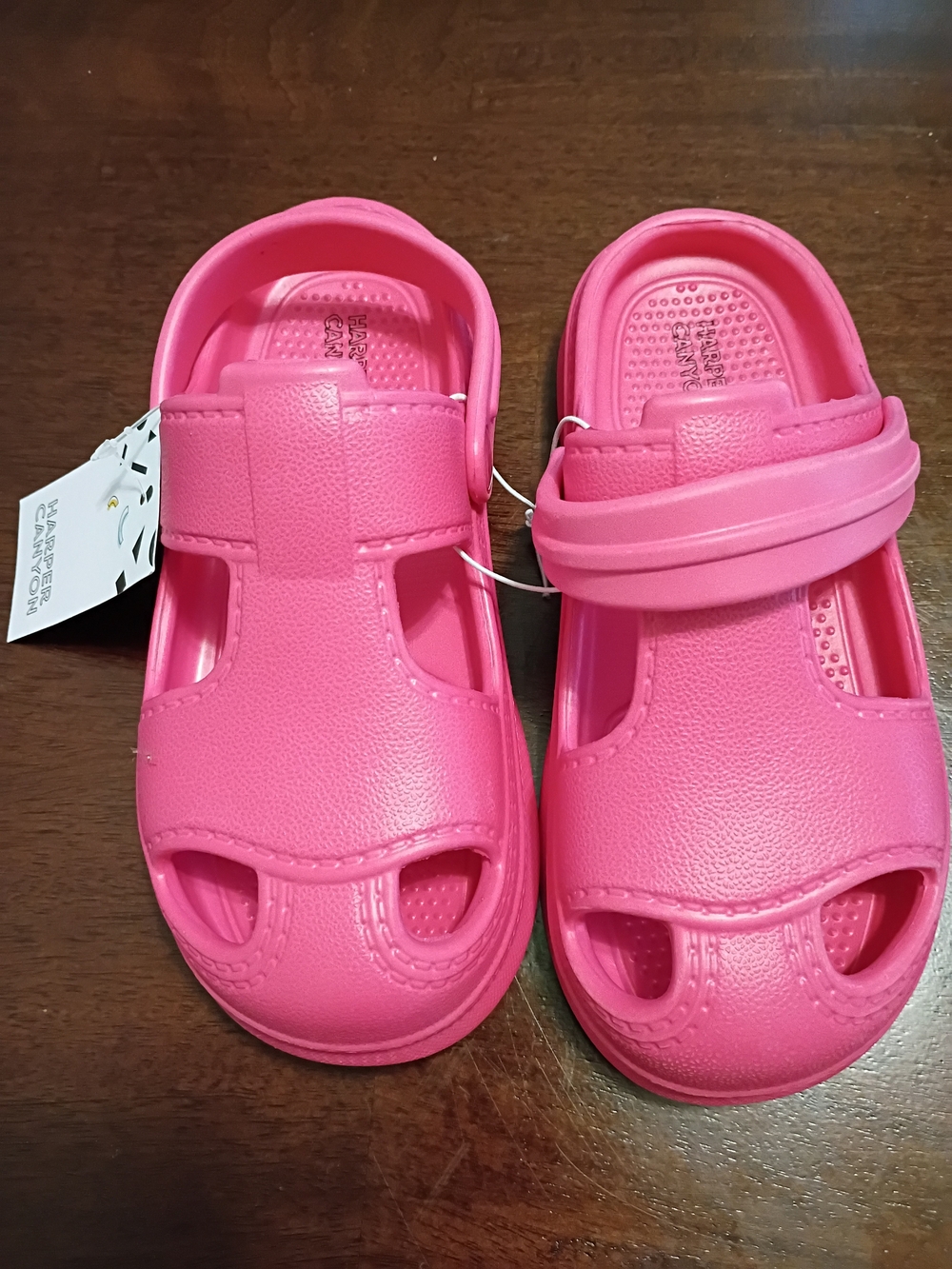 Harper Canyon Bright Pink Kids Sandals with Secure Strap Size 12